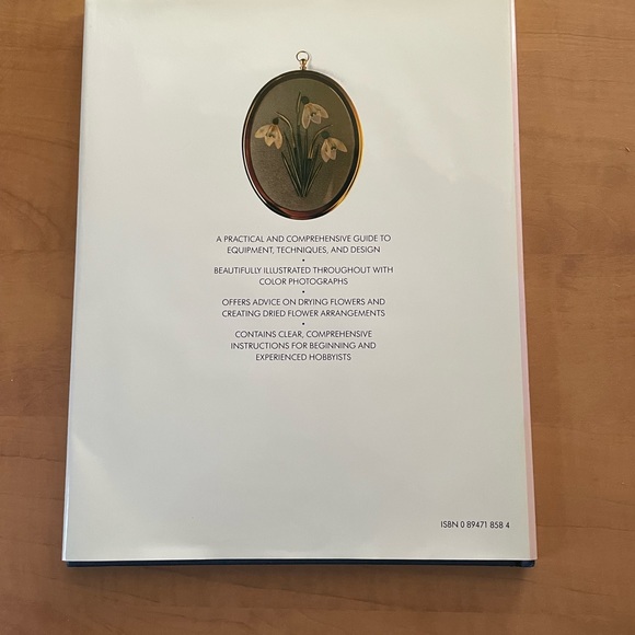 The Art of Pressed Flowers Kit - Picture 5 of 6